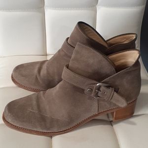 Stuart Weitzman suede ankle boots size 10B